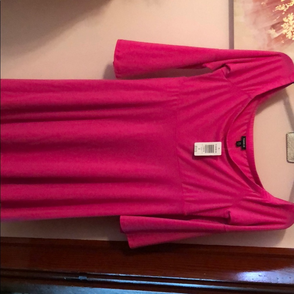 Dress - Picture 2 of 3